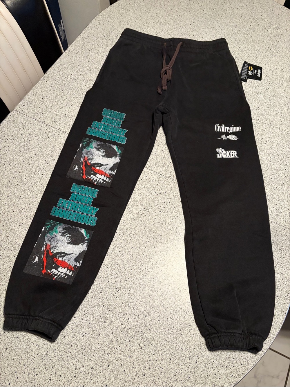 BNWT CIVILREGIME/BATMAN Joker Graphic Black MENS Sweatpants